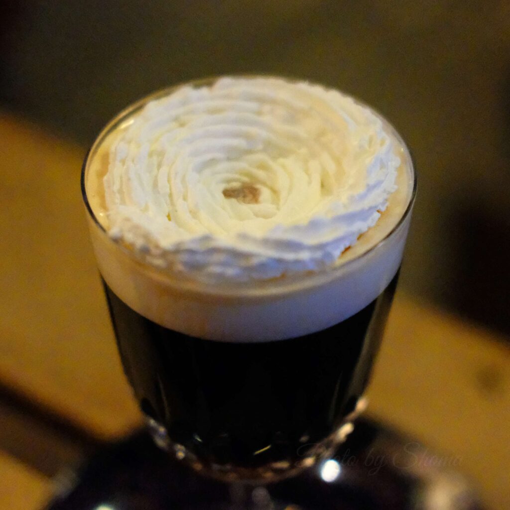 ことたりぬ　アイリッシュコーヒー
