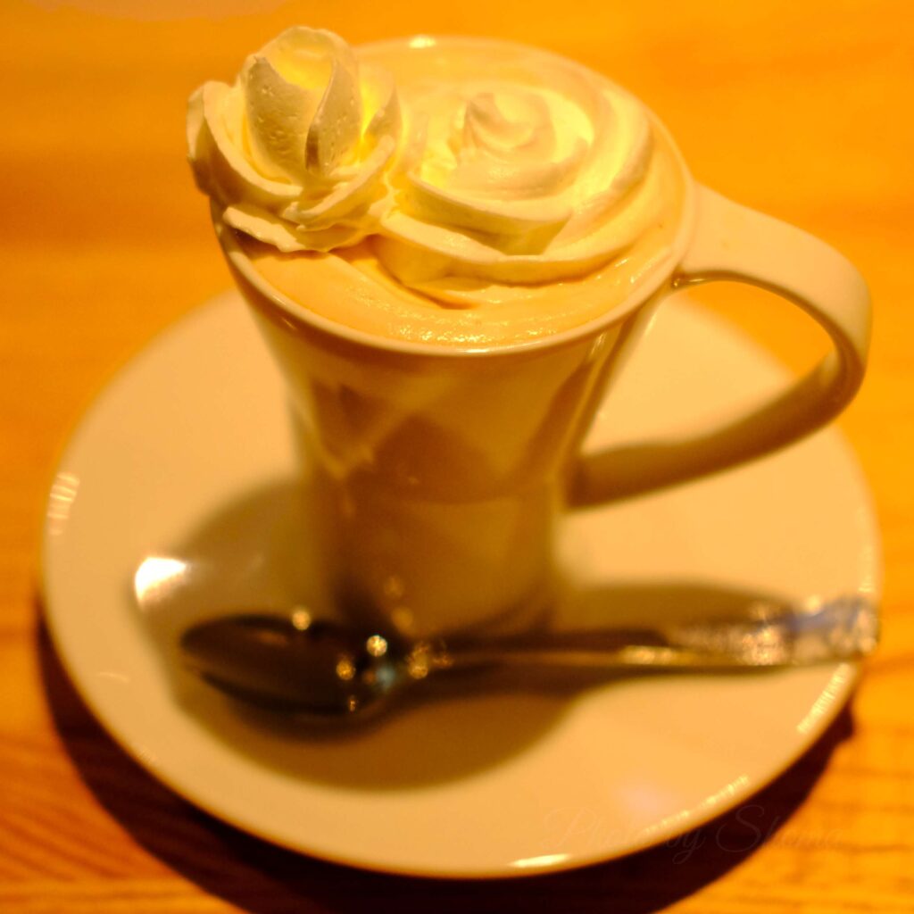 珈琲館　紅鹿舎　アイリッシュコーヒー