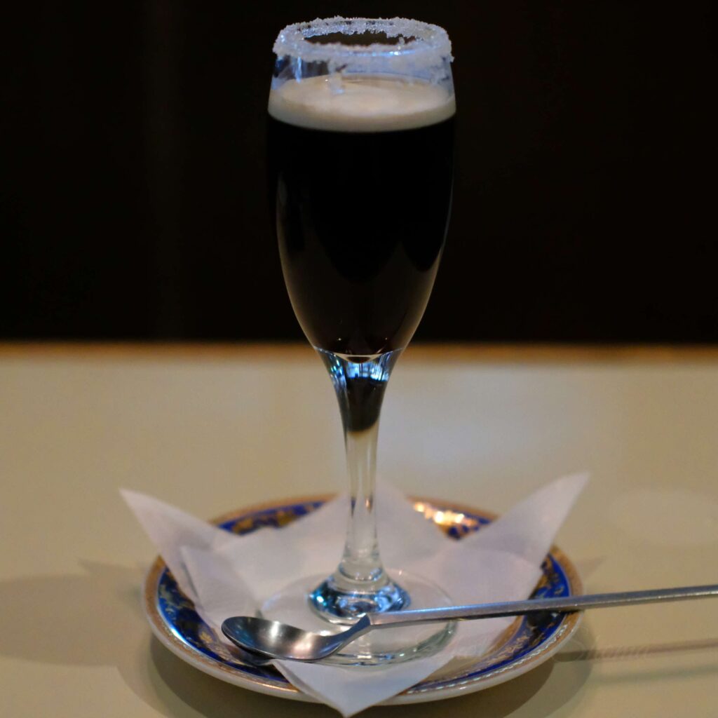 シャモニー　古町店　アイリッシュコーヒー